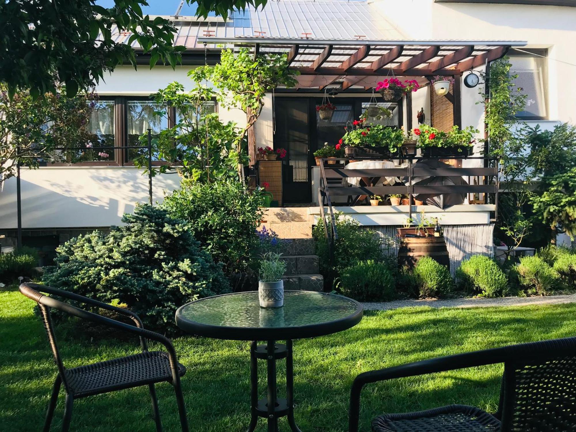 Relaxacni Studio Vera S Ubytovanim Valtice Exterior foto